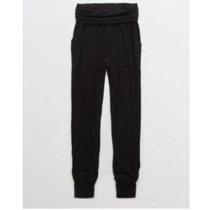 Aerie Nomad Pant